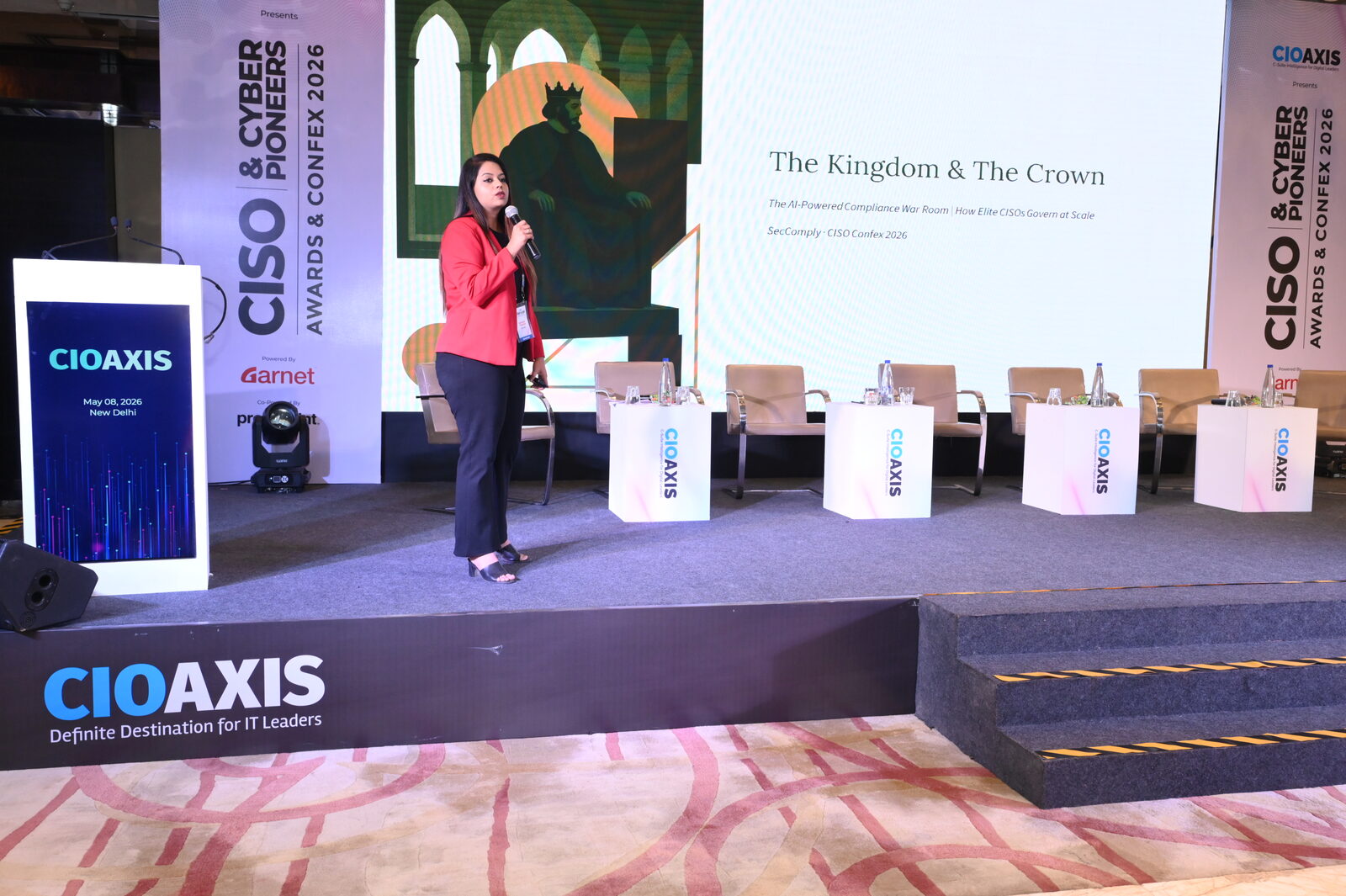 "The Kingdom & The Crown" — keynote in progress